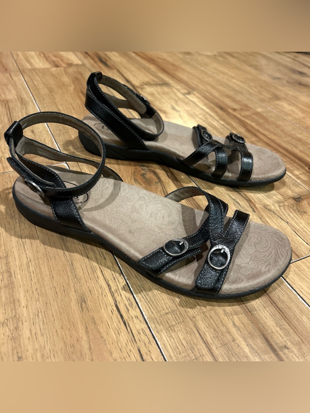 Taos Secret Sandal Womens Black Gladiator Strappy Buckle 13655 Size 10